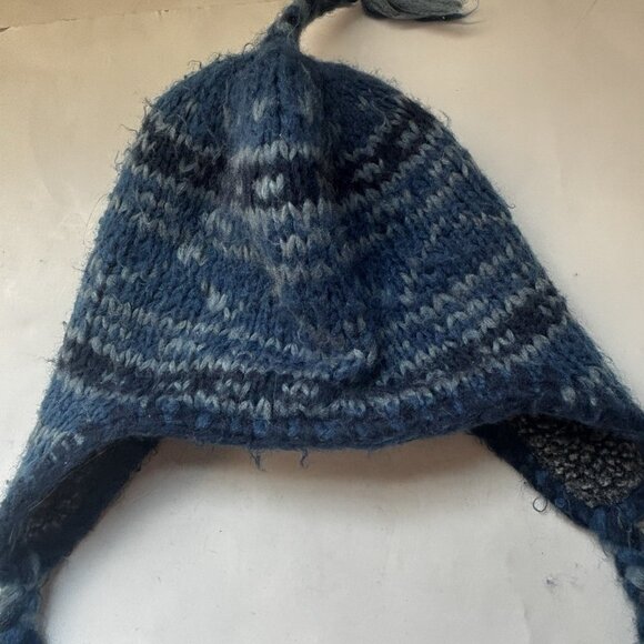 Vintage Chaos Ear Flap Hat Beanie Knit Soft Winter Warm Blue Gray Pom Pom - Picture 9 of 11